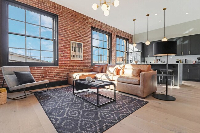 Foto del edificio - 1148 S Peters St