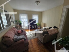 Building Photo - 56 Falkland St