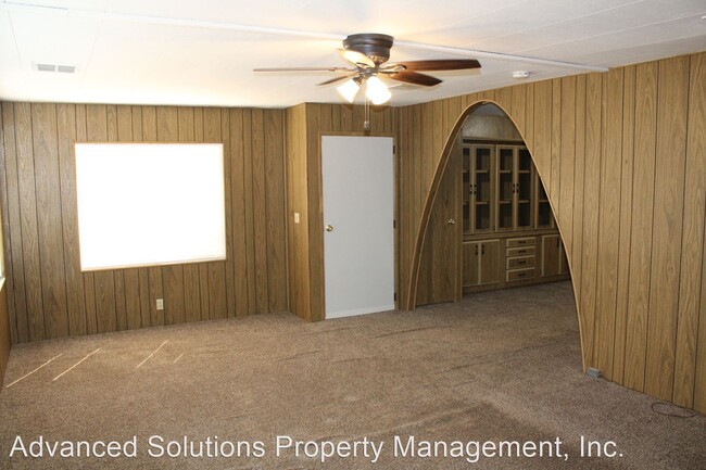 Building Photo - 2 br, 2 bath House - 16885 Mcleod Rd