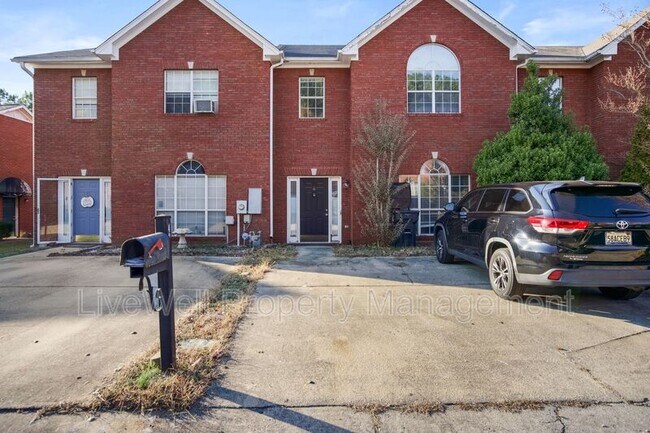 Foto del edificio - 428 Cambrian Ridge Trail