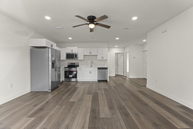 Foto del edificio - 148 Claire Ave