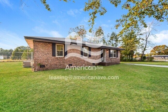 Foto del edificio - 101 Black Oak Rd