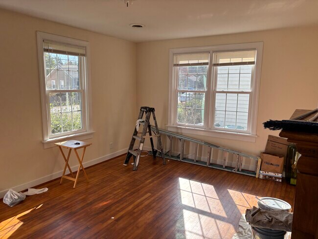 Foto del edificio - 5316 Smith Ave