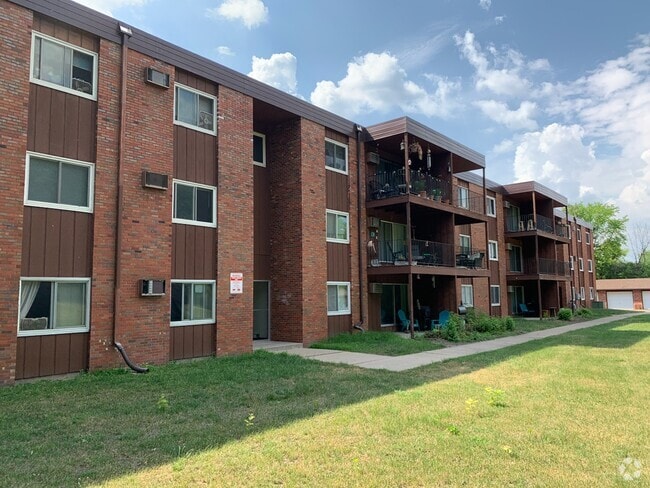 Building Photo - Brooksville