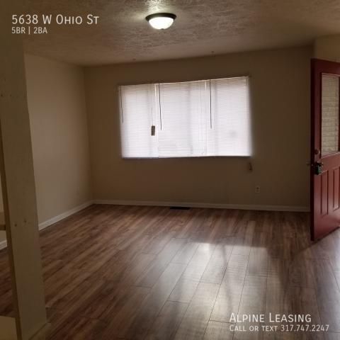 Building Photo - 5638 W Ohio St - 4BR/2BA Westside House!
