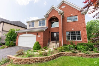 Building Photo - 28 W Summerset Ct