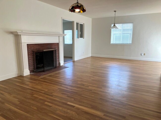 Building Photo - 5142 Brockbank Pl