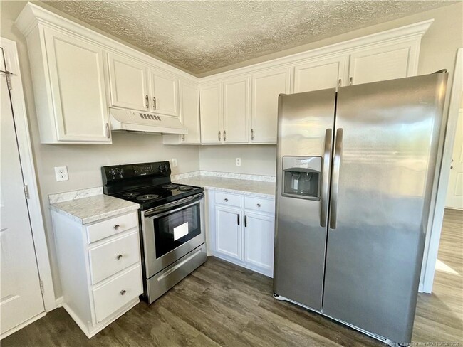 Building Photo - 184 Brandywood Ct