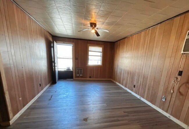 Building Photo - 89 Old Dyer Yorkville Rd