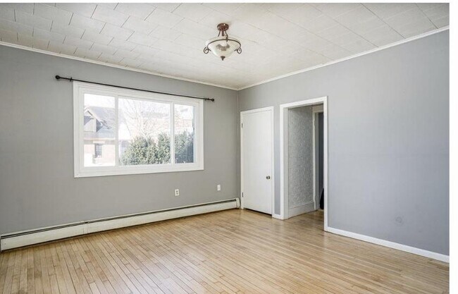 Building Photo - 1226 High Avenue