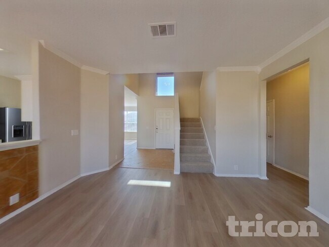 Foto del edificio - 3276 Raleigh Dr