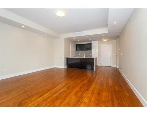 Foto del edificio - 906 E 2nd St