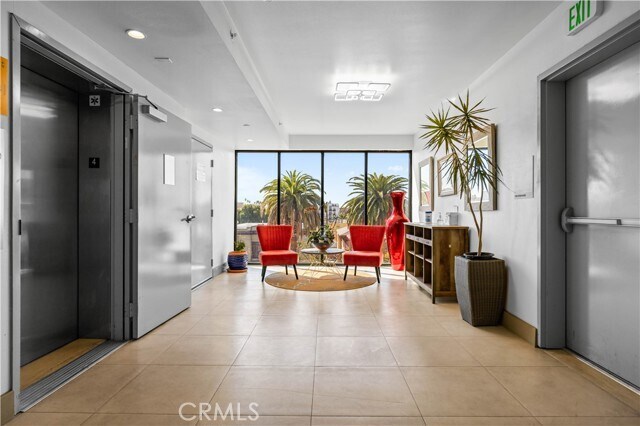 Foto del edificio - 2939 Leeward Ave