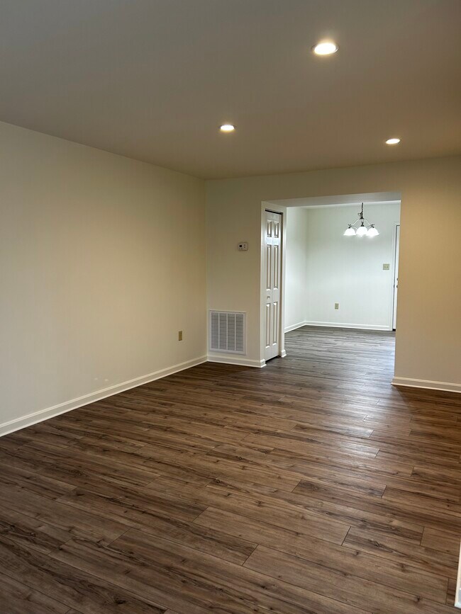 Sala de estar - 365 Melbourne Ln