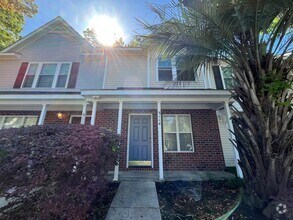 Building Photo - 8114 Shadow Oak Dr
