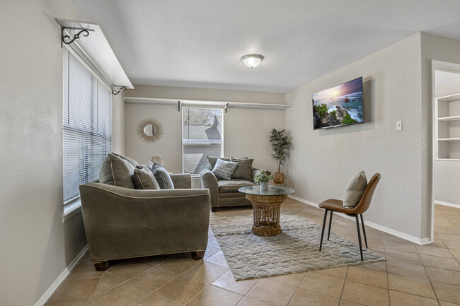 Foto del edificio - 7147 Stone Crop Ln