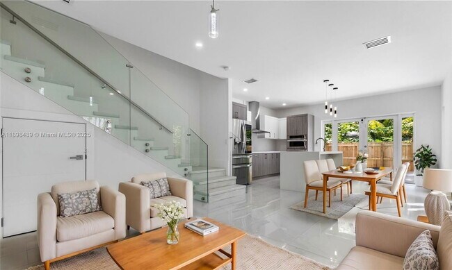 Foto del edificio - 3140 Carter St