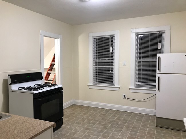 Foto del edificio - 1548 S 36th St