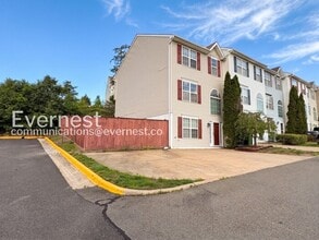 Building Photo - 1101 Highpointe Blvd