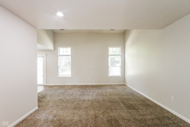 Foto del edificio - 4024 Village Trace Blvd