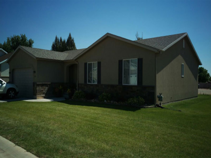 Primary Photo - Beautiful 3 bed in Golf Course community