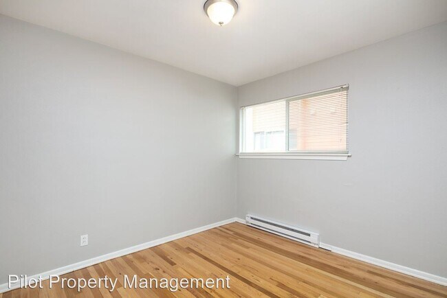 Foto del edificio - 717 3rd Ave N
