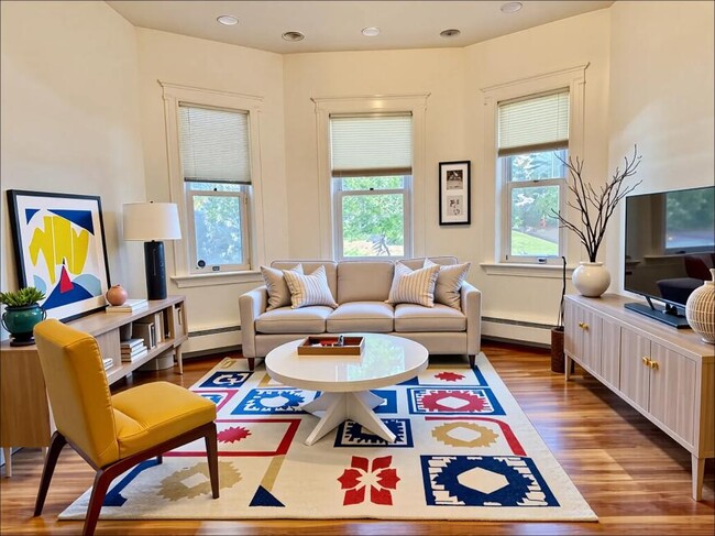 Building Photo - 2 bedroom in Somerville MA 02144