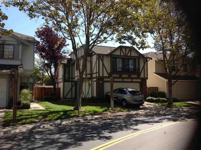 Building Photo - 3728 Harlequin Terrace