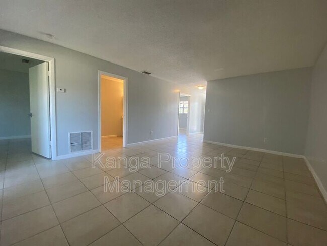 Foto del edificio - 3206 Louisiana Ave