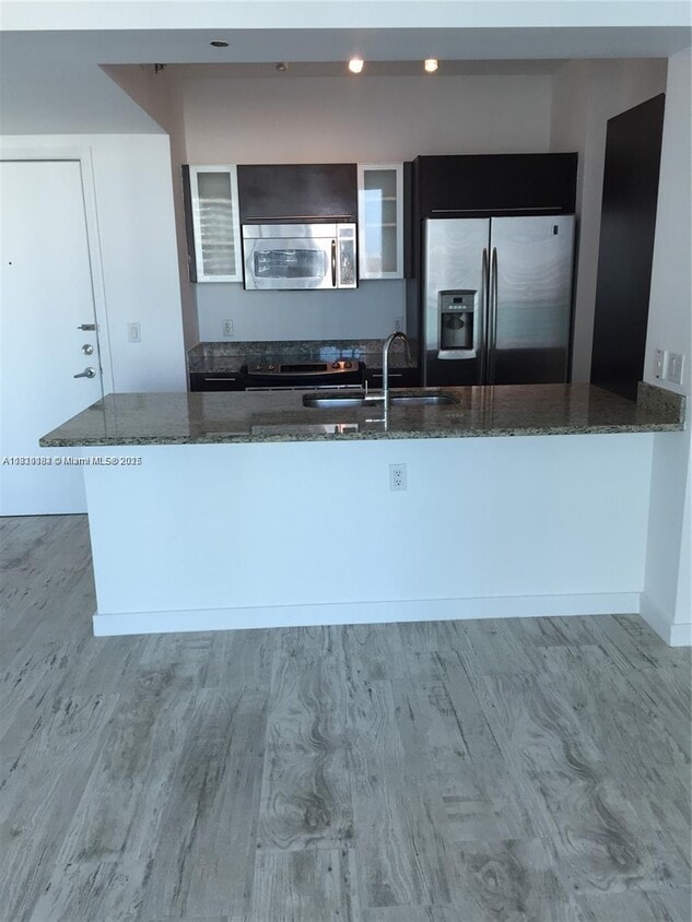 Primary Photo - 951 Brickell Ave