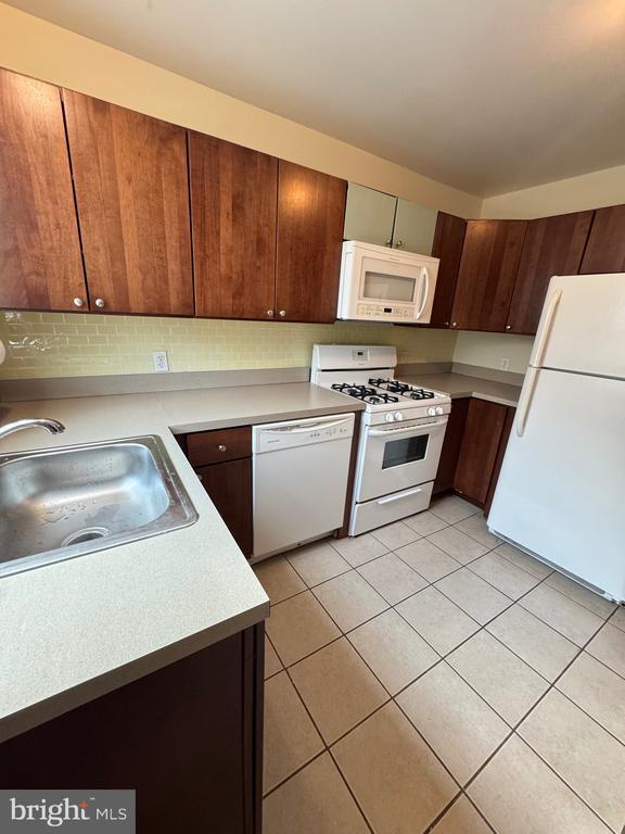 Foto del edificio - 445 E Fort Ave