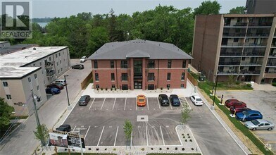Building Photo - 6550 Wyandotte St E