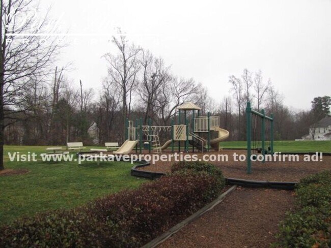 Building Photo - 18711 Ruffner Dr