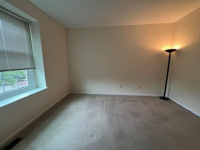 Foto del edificio - Beautiful 2 Bedroom 2.5 Bathroom Condo in ...