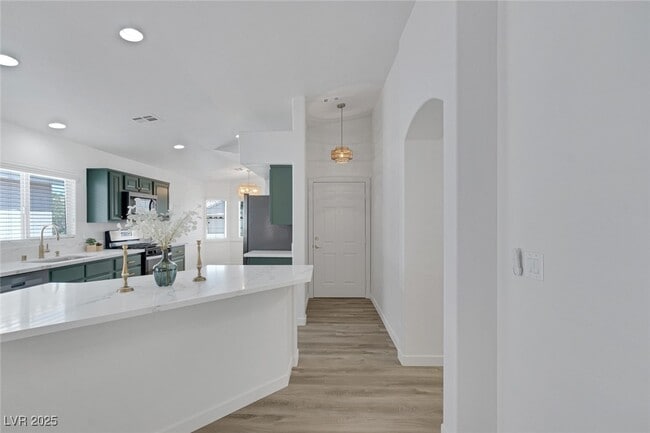 Building Photo - 4369 Meadowlark Wing Way