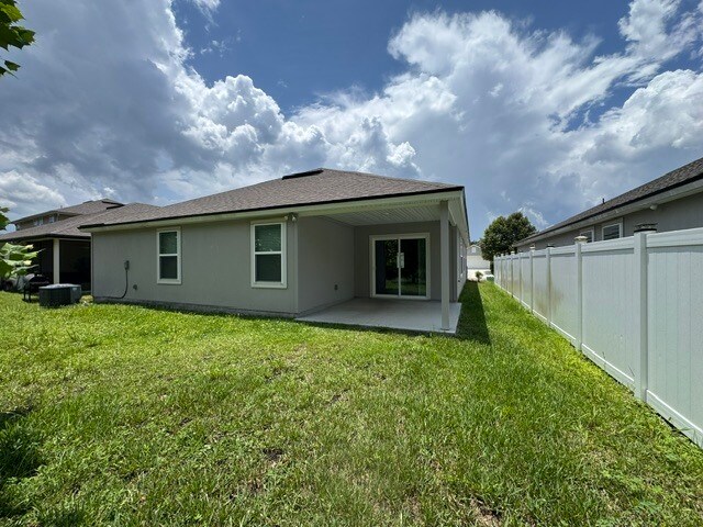 Foto del edificio - 7816 Island Fox Rd