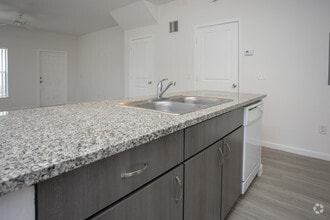 1BD, 1BA - 822 SF - Mirage Bay Apartments