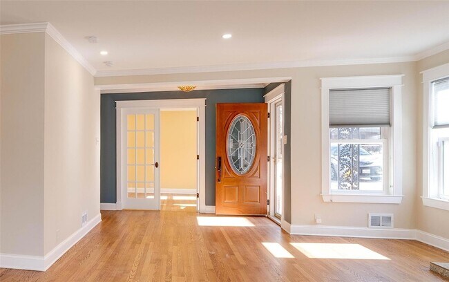 Foto del edificio - 2536 Shirley Avenue