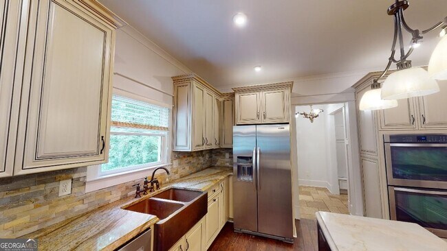 Foto del edificio - 1512 Barksdale Ct NW