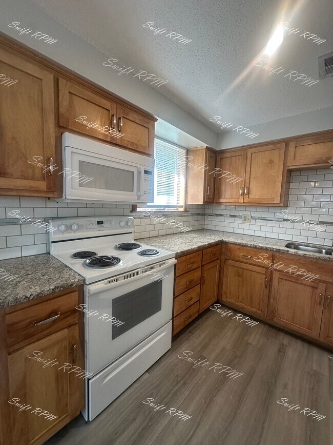 Foto del edificio - 4118 N Jackson Ave
