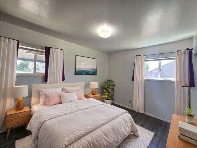 Foto del edificio - 661 NE Meadow Ave