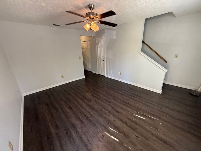 Building Photo - 208 Wynn Way