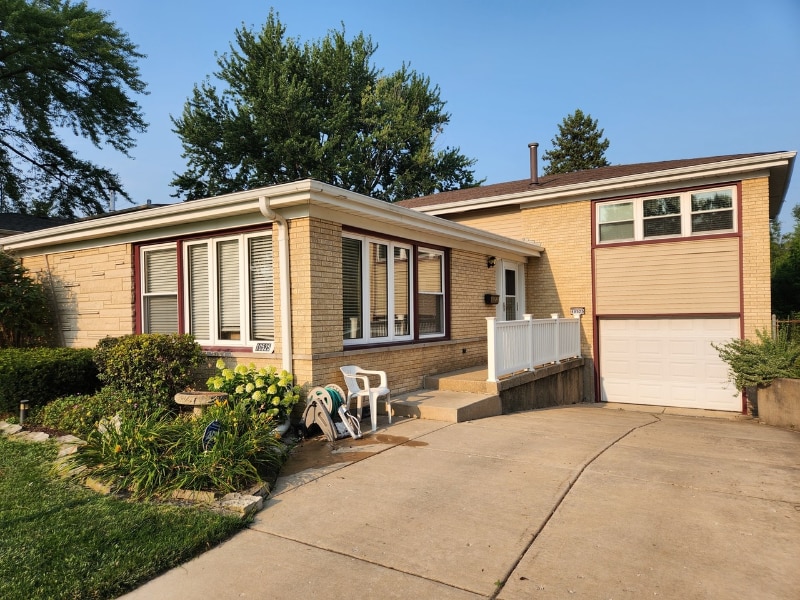 Foto principal - 10525 Kedvale Ave