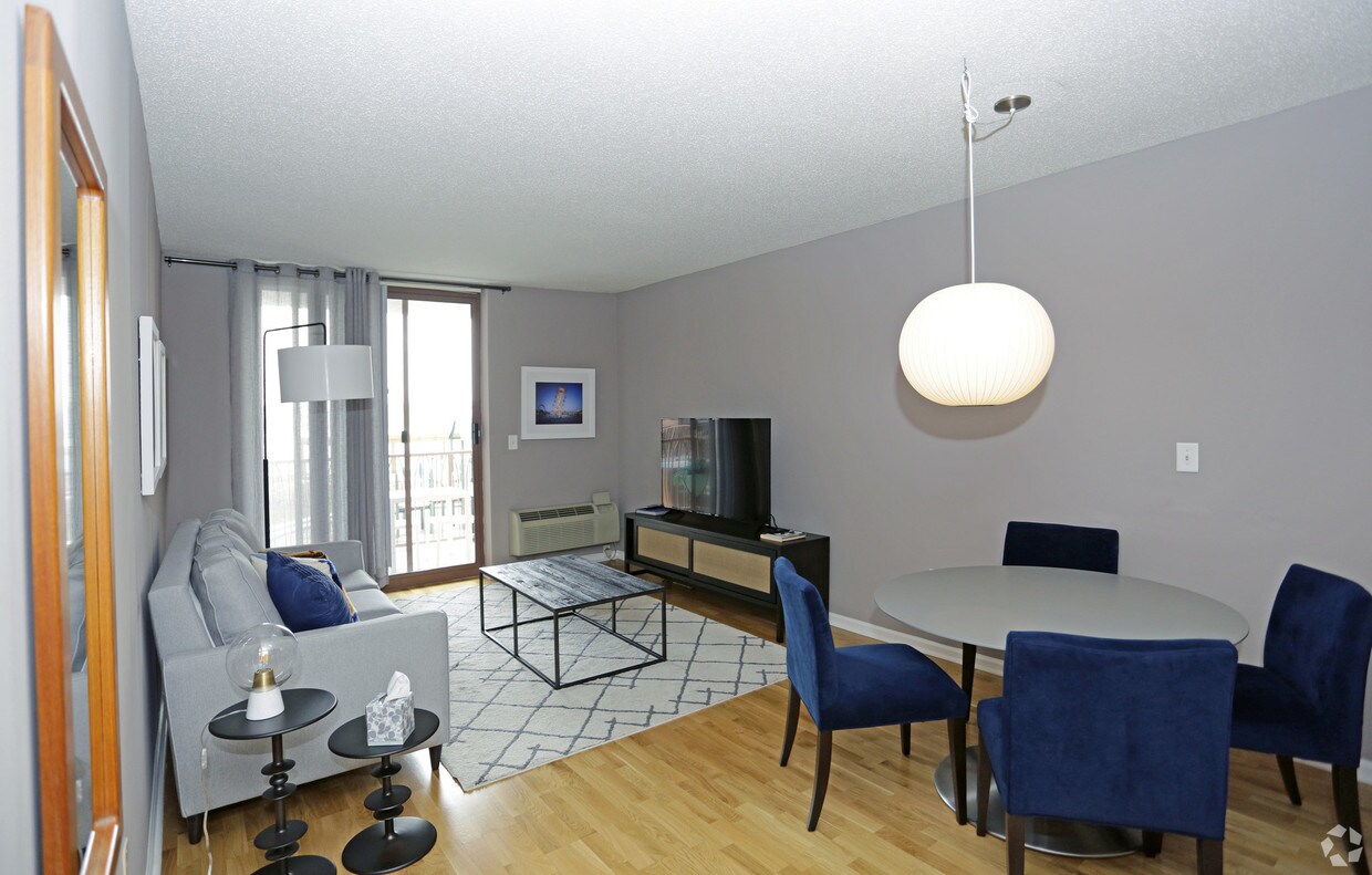 Foto principal - 335 River St