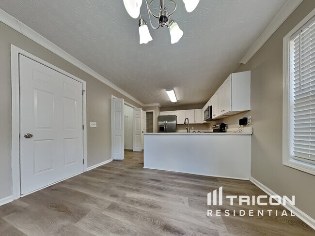 Foto del edificio - 25 Dews Trail