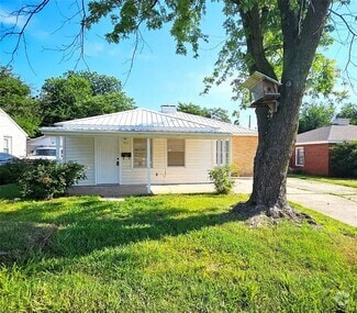 Building Photo - 531 E Curtis Dr