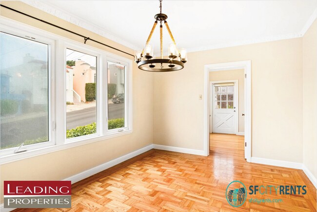 Foto del edificio - West Portal: Single Family Home w/ 2+ Car ...