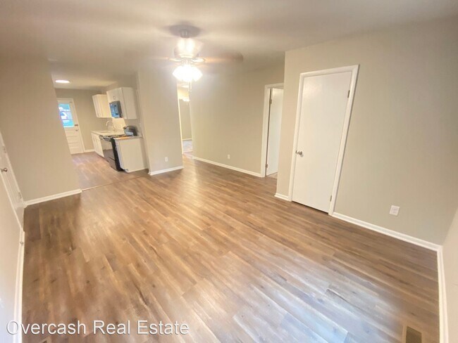 Building Photo - 3 br, 1 bath House - 1105 Old Charlotte Road