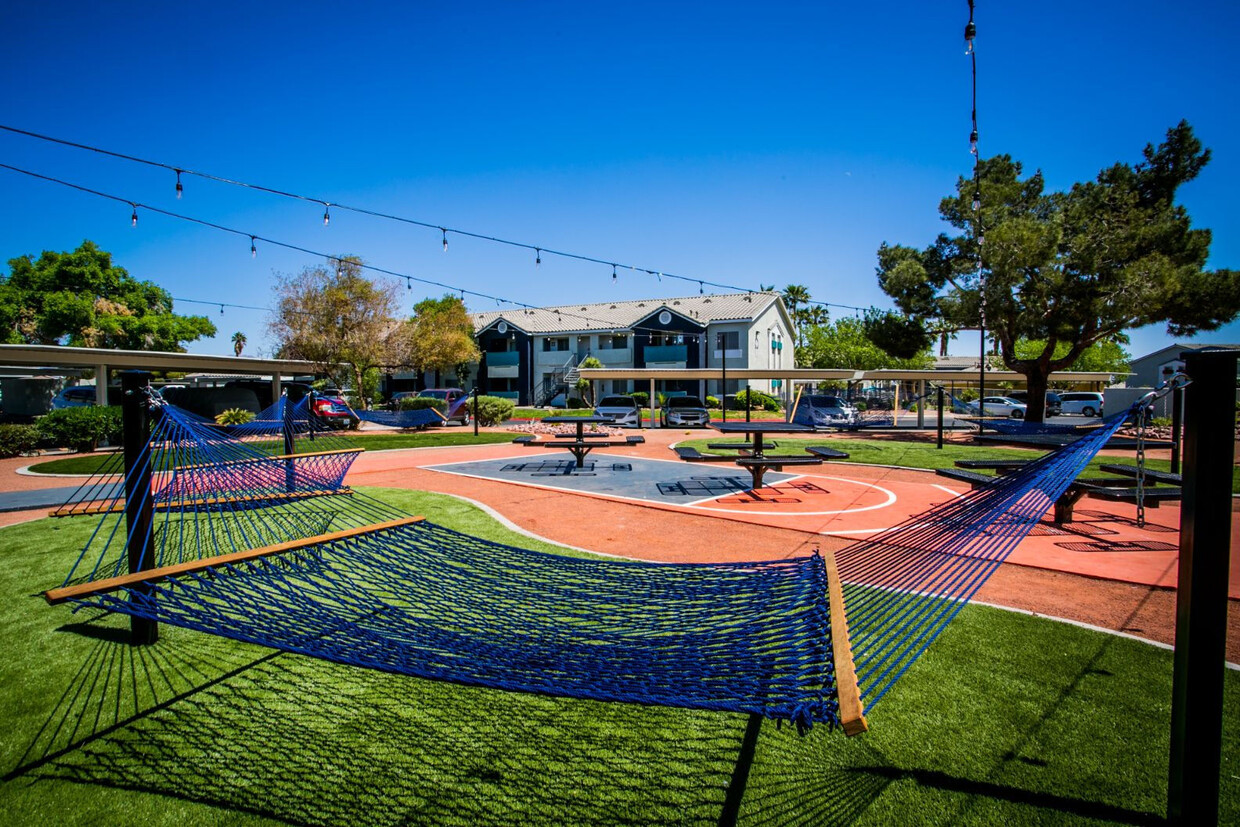 Rent a Basketball Courts (Outdoor) in Las Vegas NV 89108