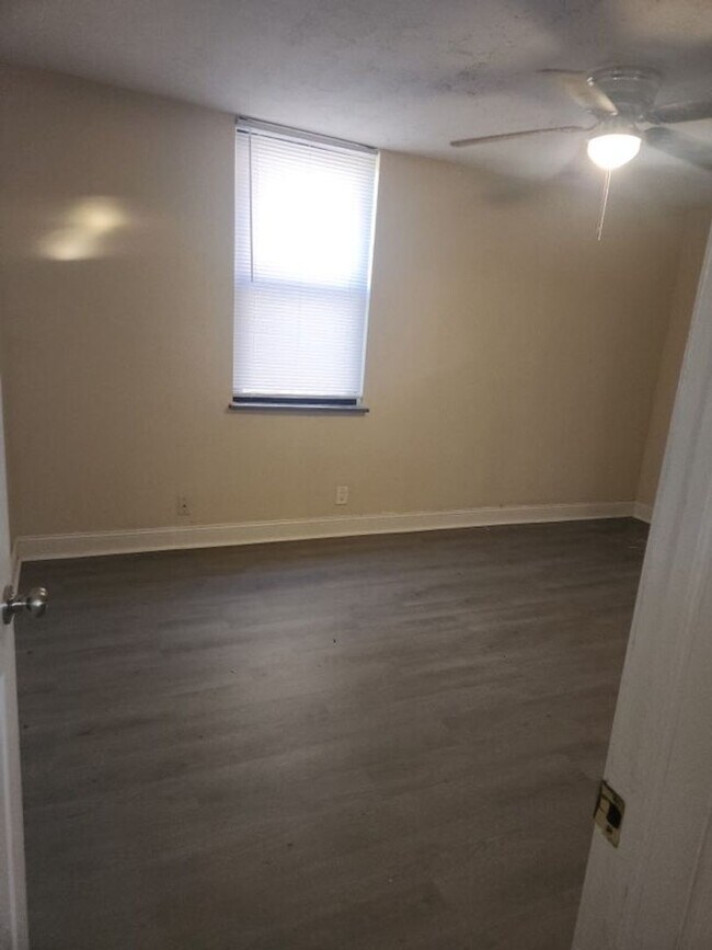 Foto del edificio - 1601 Broadway